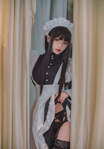 年轻的女教师韩国_超清电视剧在线观看