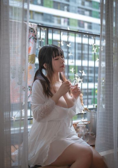 当不成勇者的我只好认真工作了_4K电影完整版