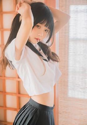 电影《丝袜女仆》_完整版在线观看